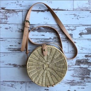 Straw Rattan Circle Crossbody Bag